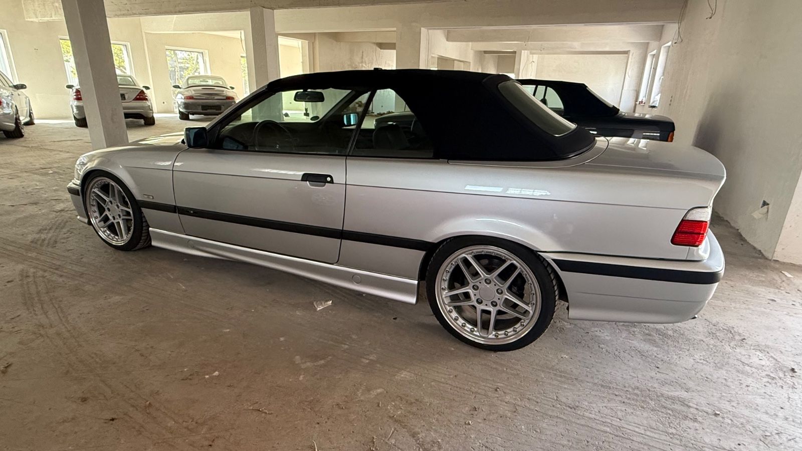 Fahrzeugabbildung BMW 320 M-Sport Paket