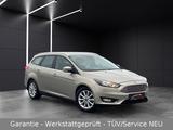 Ford Focus Turnier Titanium"Garantie-TÜV/ServiceNeu" - Ford Focus: Se