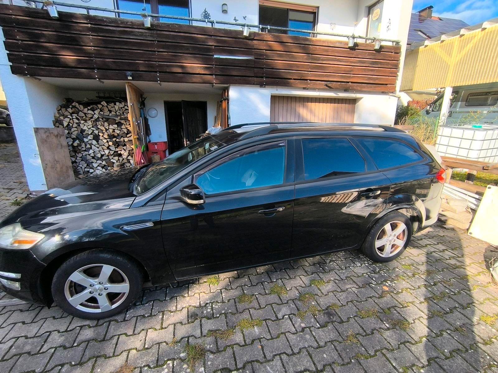 Ford Mondeo 2011 — engine 120 HP (88kW)