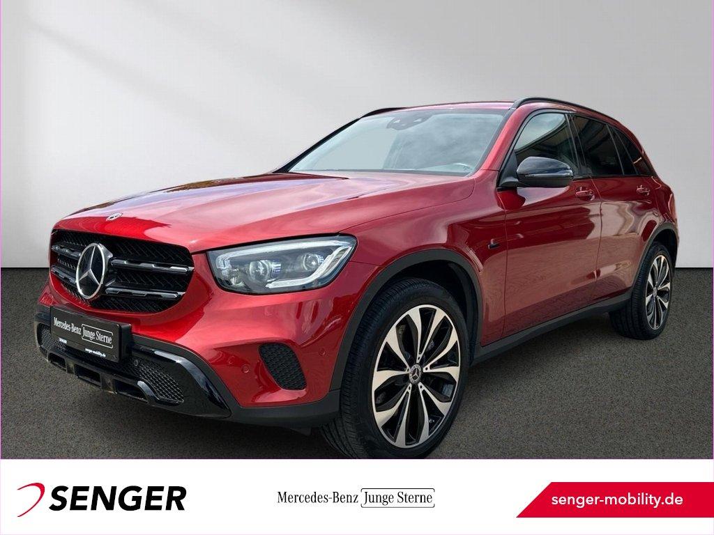 Mercedes-Benz GLC 300 e 4M Night Distronic Multibeam CarPlay