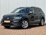 Volkswagen Tiguan Allspace"Life"2.0 TDI 4M 7-SITZER AHK ACC - gebrauchte Volkswagen Tiguan Allspace aus dem Jahr 2023