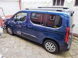 Citroën Berlingo BlueHDi 130 S&S SHINE M EAT8 SHINE - Citroën Berlingo in Herne