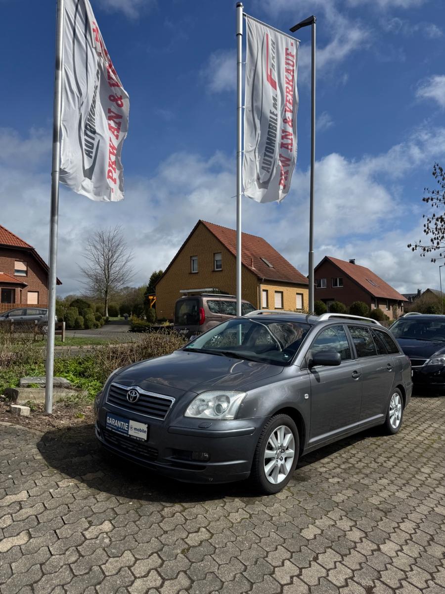 Toyota Avensis Kombi 1.8 Executive 1Vorbesitzer Tüv Neu