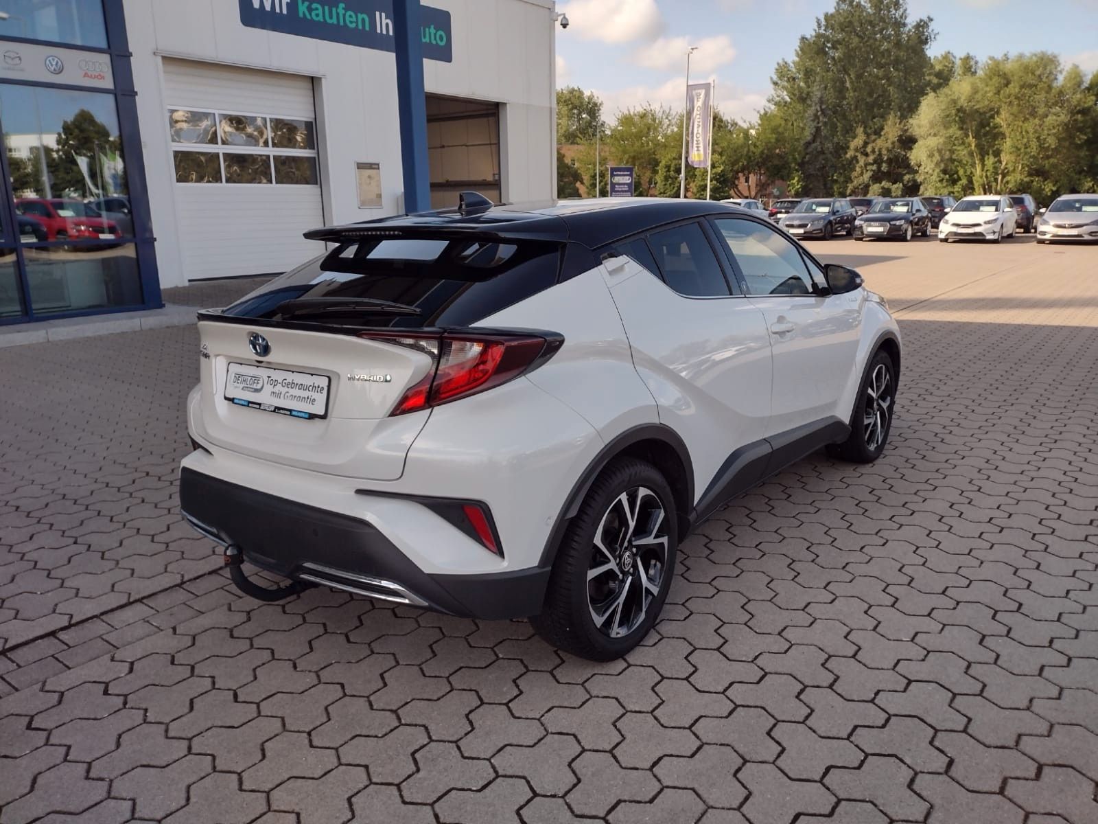 Toyota C-HR (10/2021, Hybrid (Benzin/Elektro))