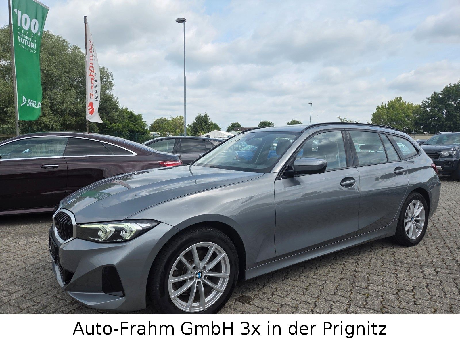 BMW 320 3 Touring 320 d xDrive LED NAVI foto 5