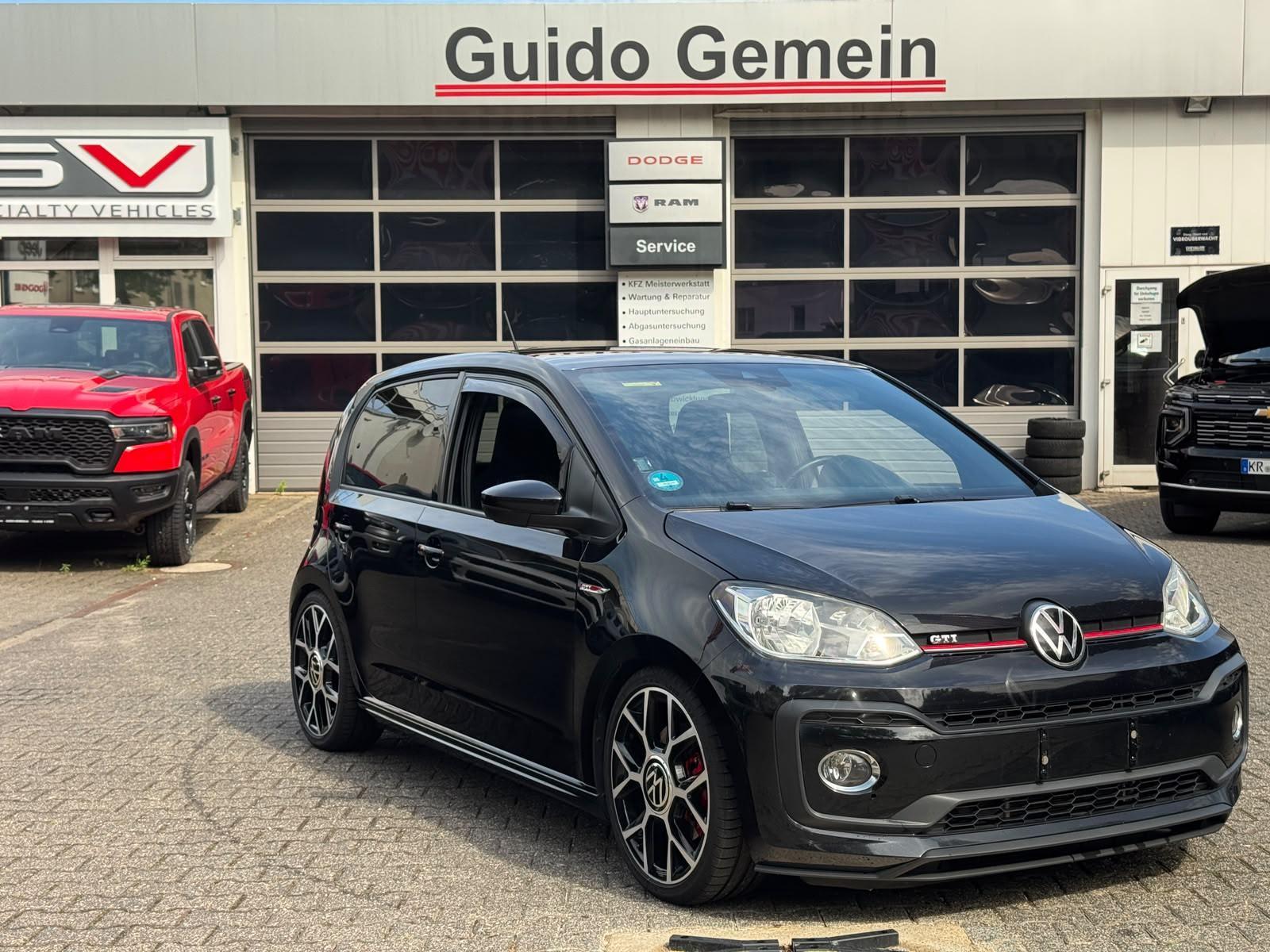 Volkswagen up! 1.0 TSI GTI