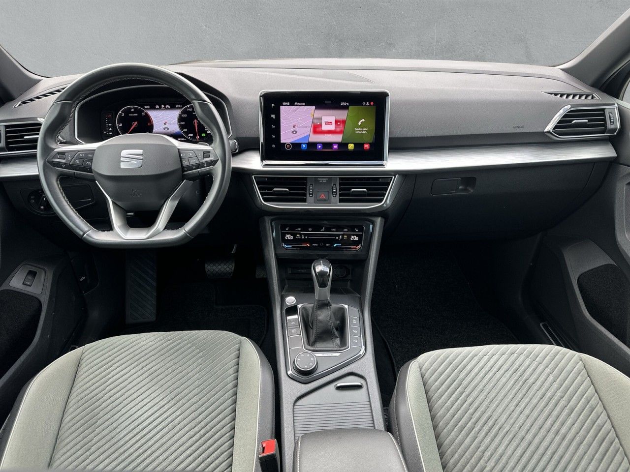 Fahrzeugabbildung SEAT Tarraco Xperience 2.0 TDI DSG 4Drive - mit KI generiert/bearbeitet