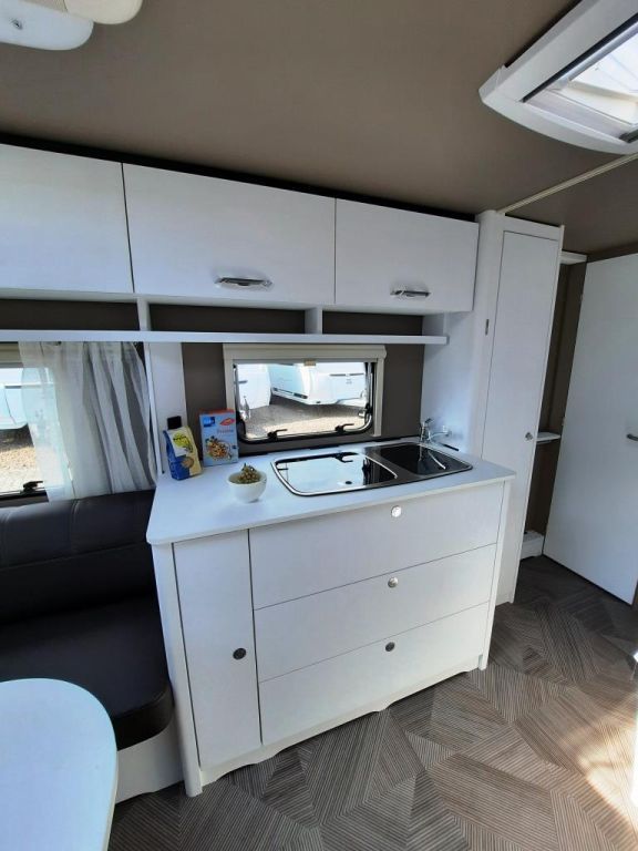 Fahrzeugabbildung Dethleffs c&apos; go 475 FR Verfüg./Sparen Sie 3.222,- €