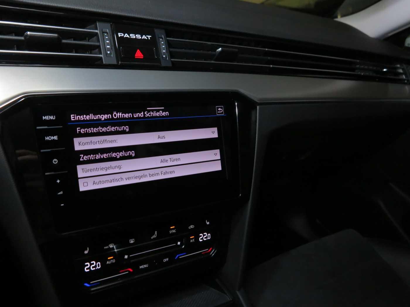 Volkswagen Passat Variant 2.0 TDI SCR DSG7 Elegance Navi