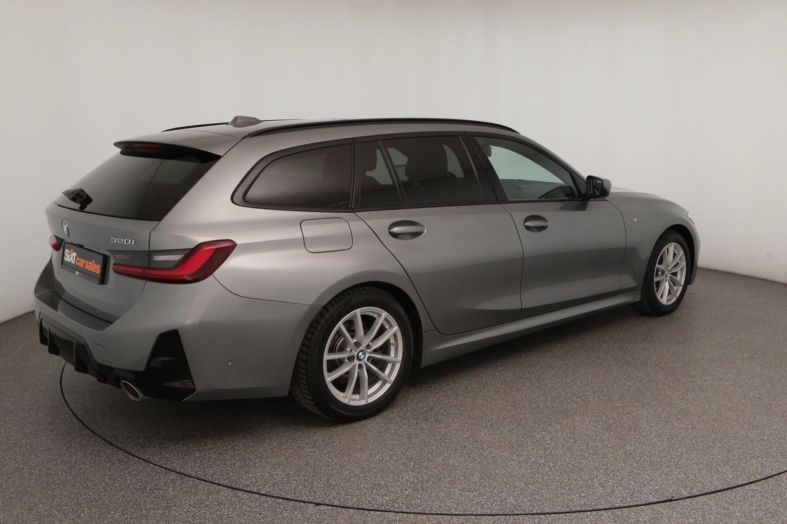 BMW 3 Series i M Sport LCPro HUD Pano 360°Cam AHK ACC SHZG, миниатюра 6