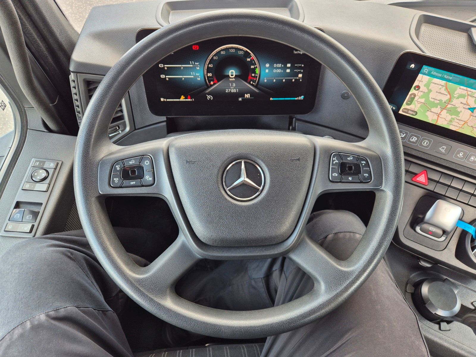 Fahrzeugabbildung Mercedes-Benz Arocs 1935 K 4x2 Meiller AHK Navi PPC Klima