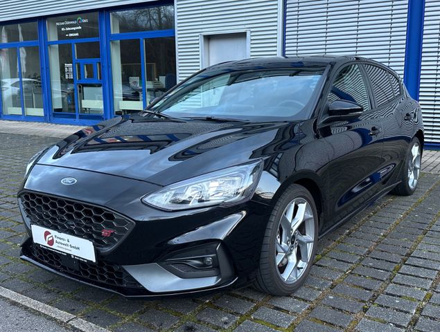 Ford Focus 2.3 ST EcoBoost Lim/LED/Navi/Kamera/Recaro