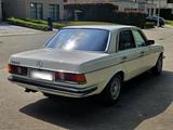 Mercedes-Benz Mercedes 280E (W123) Oldtimer "Klima/ Temp... - Mercedes-Benz S 280 von privat