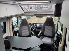Adria Twin Supreme 640 SGX Edition, Automatik