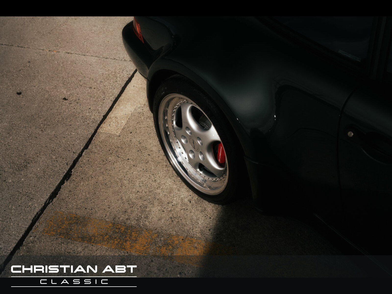 Fahrzeugabbildung Porsche 964 Turbo oak green metallic * perfekter Zustand