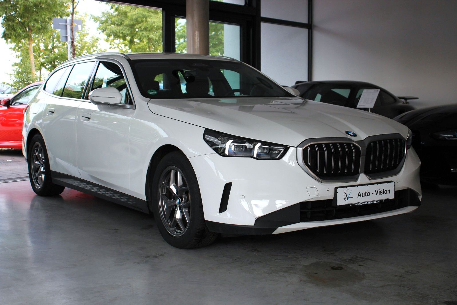 BMW 520d (G61) *A-LED*KAM*SHZ*Ambiente*AppleCP*DAB foto 5