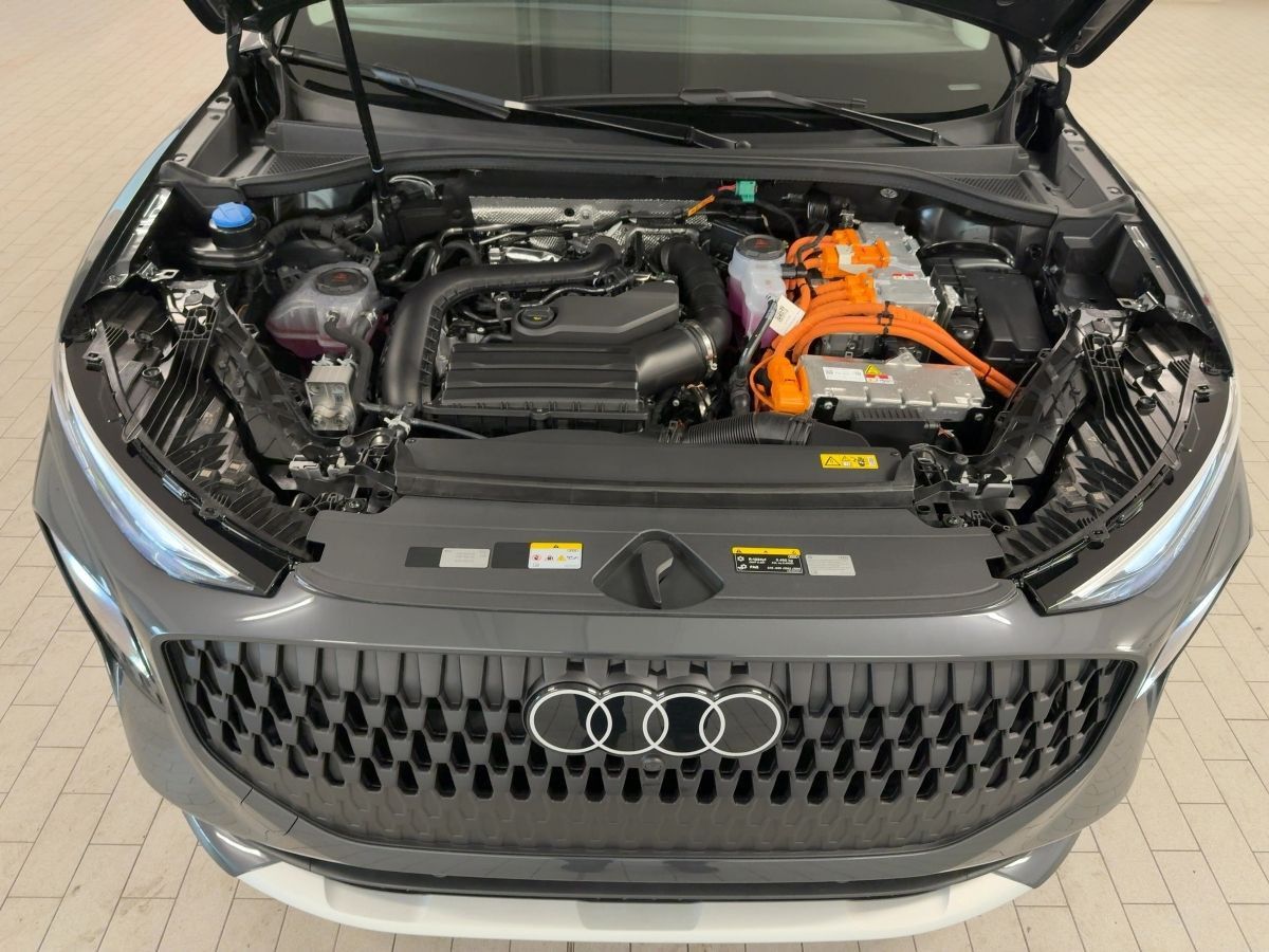 Audi Q3 e-hybrid S tronic foto 22
