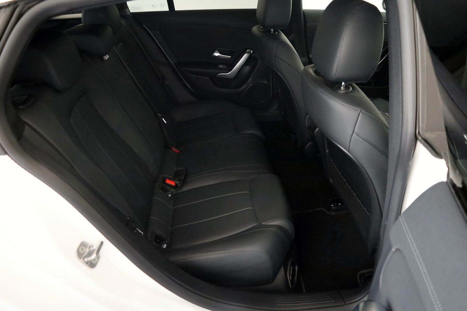 Fahrzeugabbildung Mercedes-Benz CLA 200d SB, Leder,Navi,LED,SH,Kamera,AHK SR+WR