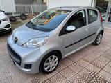 Peugeot 107 1.0 68CV 5p. Allure - gebrauchte Peugeot 107 aus dem Jahr 2011
