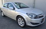 Opel Astra H 1.6 Lim. Innovation "110 Jahre" - Opel Astra aus 2009: H