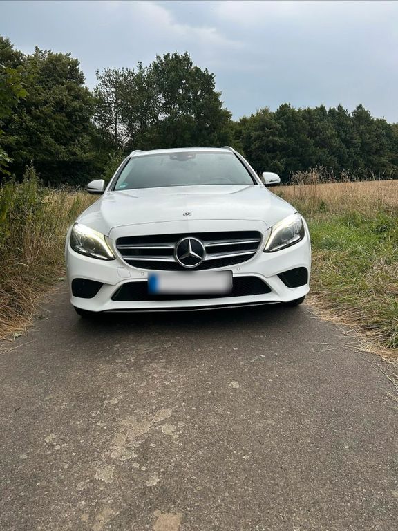 Image of Mercedes-Benz C 300