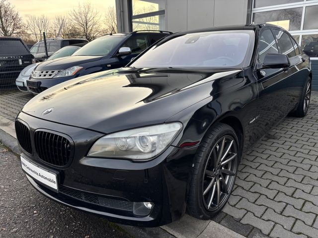 BMW 750Li xDrive Navi+Camera+TV+2DVD/Massage-Voll!