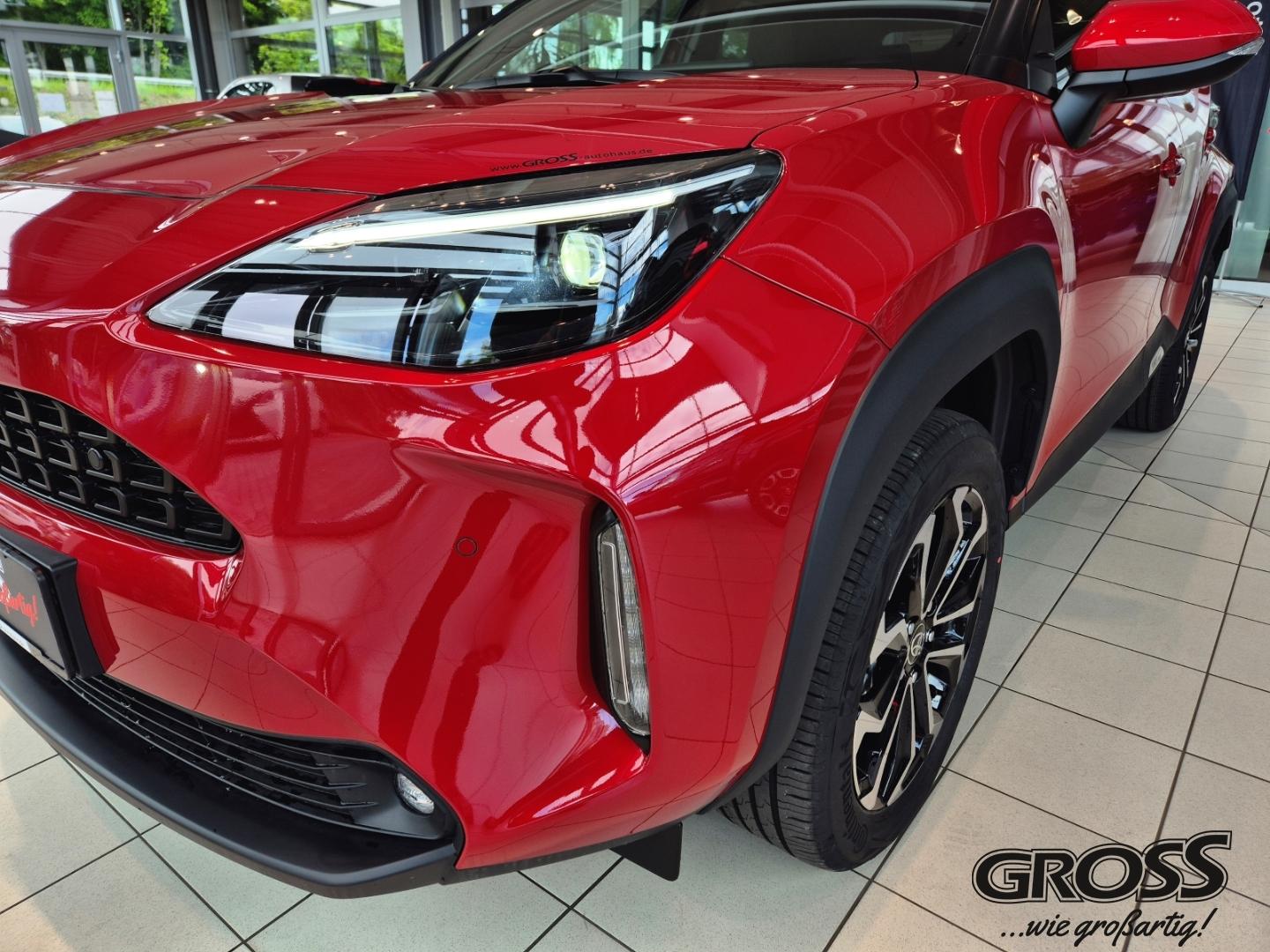 Toyota Yaris Cross Hybrid Active Drive / Safety / PDC /