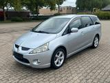 Mitsubishi Grandis 2.0 DI-D Intense TÜV 04/27 7-Sitzer - Mitsubishi Grandis mit Diesel-Antrieb