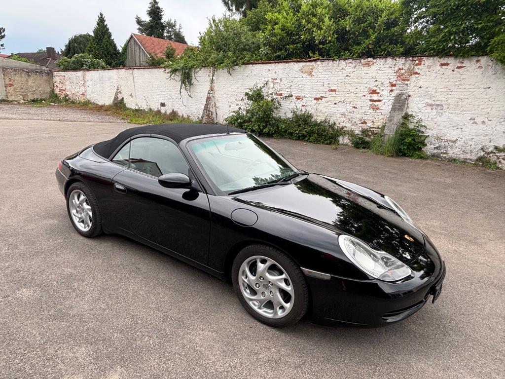 Porsche 996