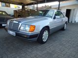 Mercedes-Benz CE 230 - aus 1990: Coupé