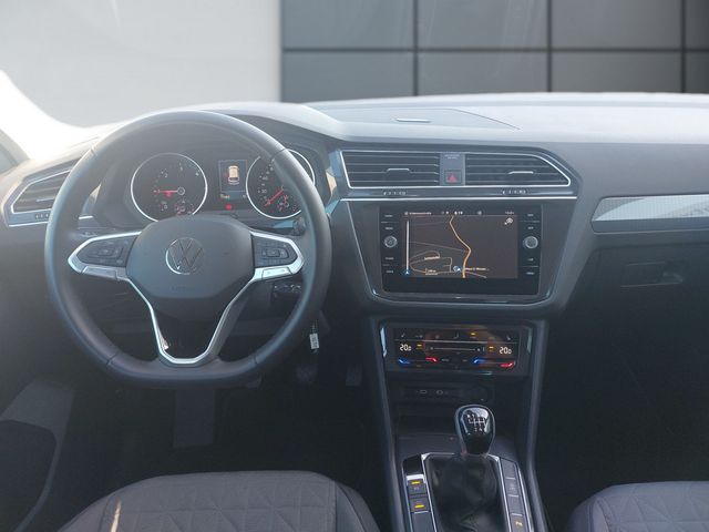 Tiguan 2.0 TDI Life *LED*NAVI*DAB+*SHZ*PDC*