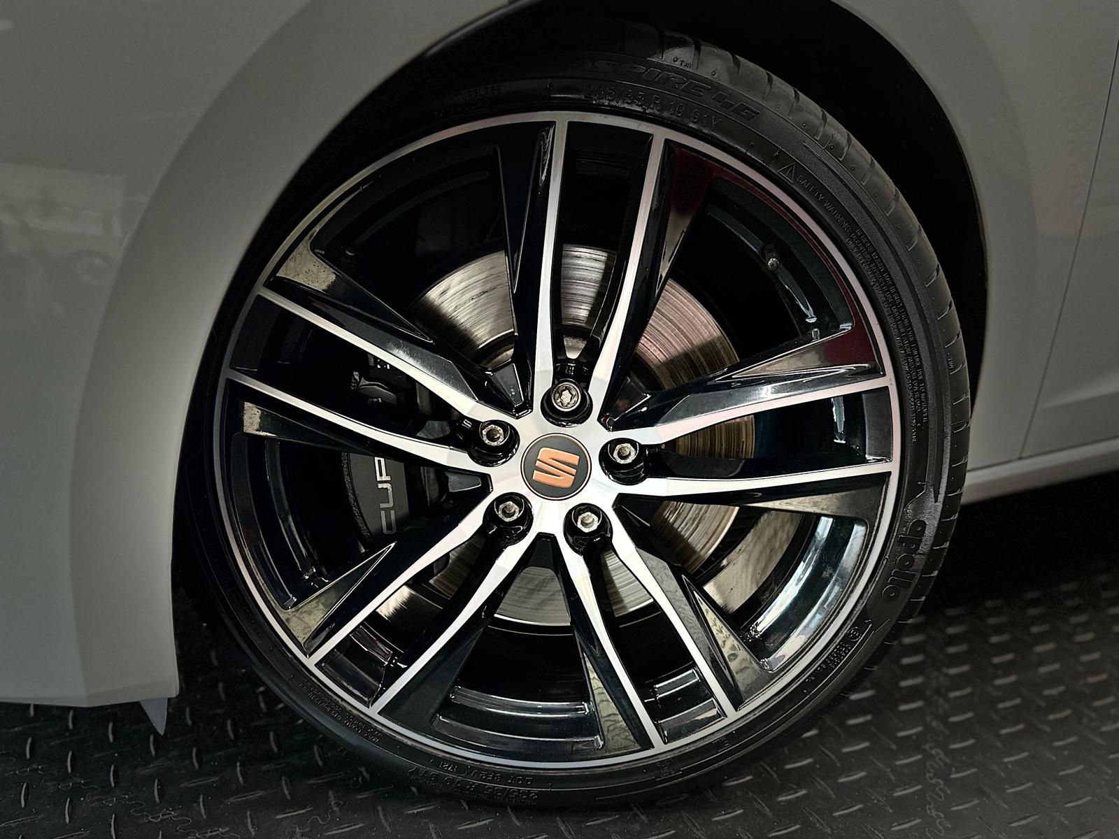SEAT Leon ST 2.0TSI CUPRA290 LED#ACC#SPUR#NAV#SHZ#CAM - Image 9
