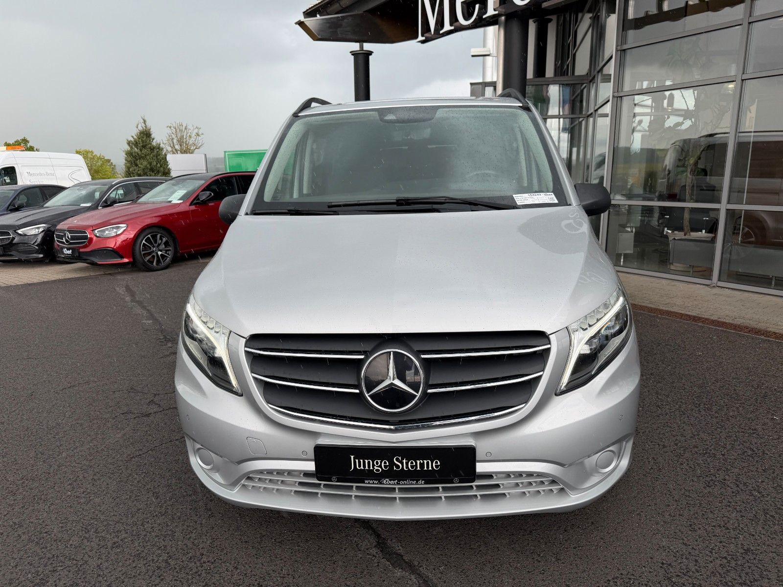 Fahrzeugabbildung Mercedes-Benz Vito 116 CDI Tourer 9G Laderampe Stdheiz LED