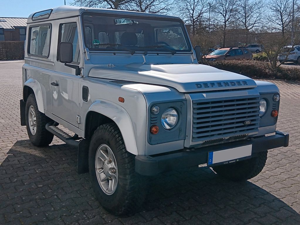 Image of Land Rover Defender