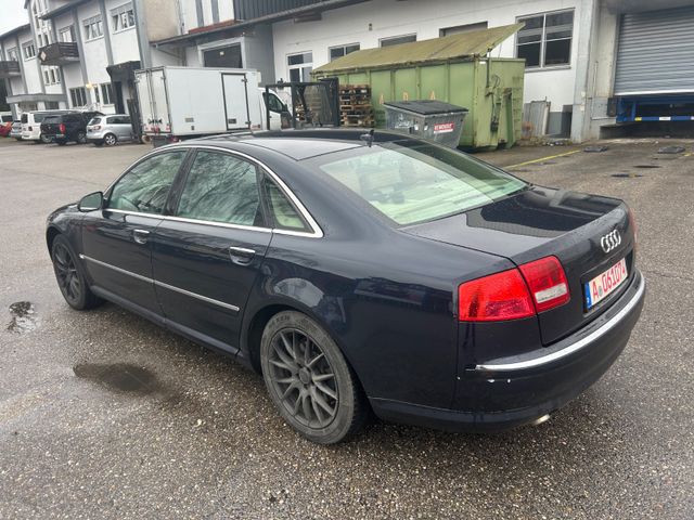 Audi A8 4.2 TDI tiptronic quattro