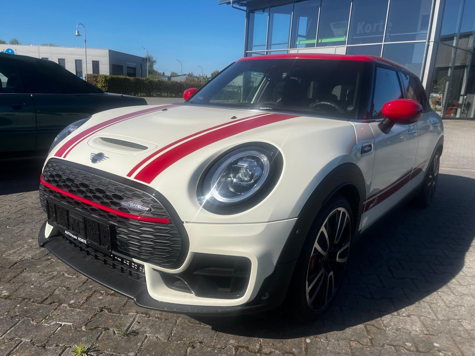 MINI JOHN_COOPER_WORKS Clubman John Cooper Works All4