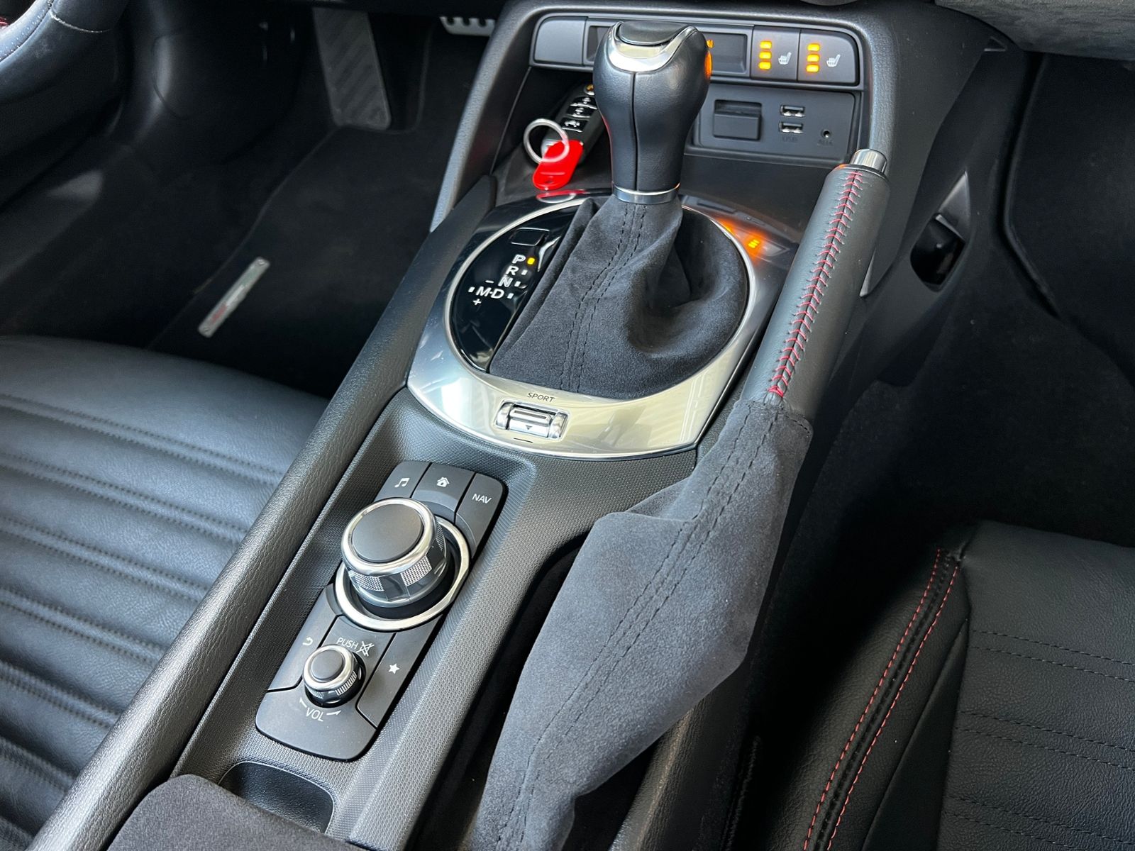 Fahrzeugabbildung Abarth 124 Spider Turismo KLIMA LED LEDER NAVI