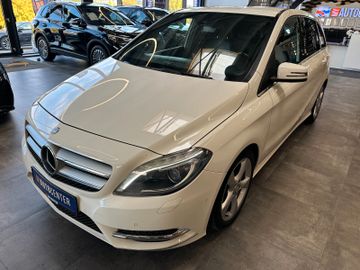 Mercedes-Benz B 180 *KLIMA*SZHZ*LEDER*NAV*PDC*SPUR*TOTWINKEL