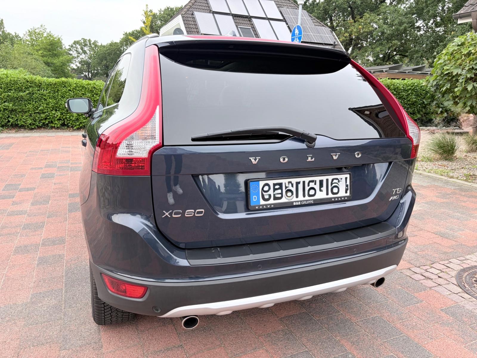 Volvo XC60 T6 AWD 3,0 Turbo Reihensechszylinder