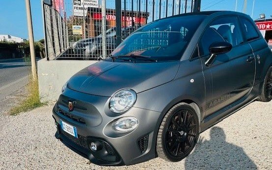 Abarth 595 C 1.4 Turbo T-Jet 180 CV Esseesse