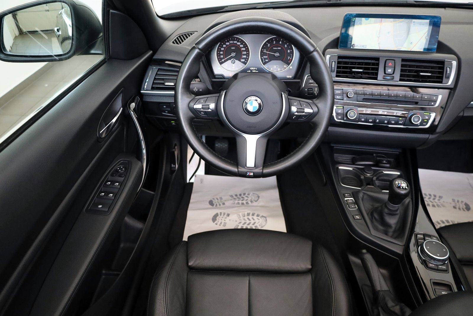 Fahrzeugabbildung BMW 220 i Cabrio M Sport,Navi Prof.,Kamera,Xenon
