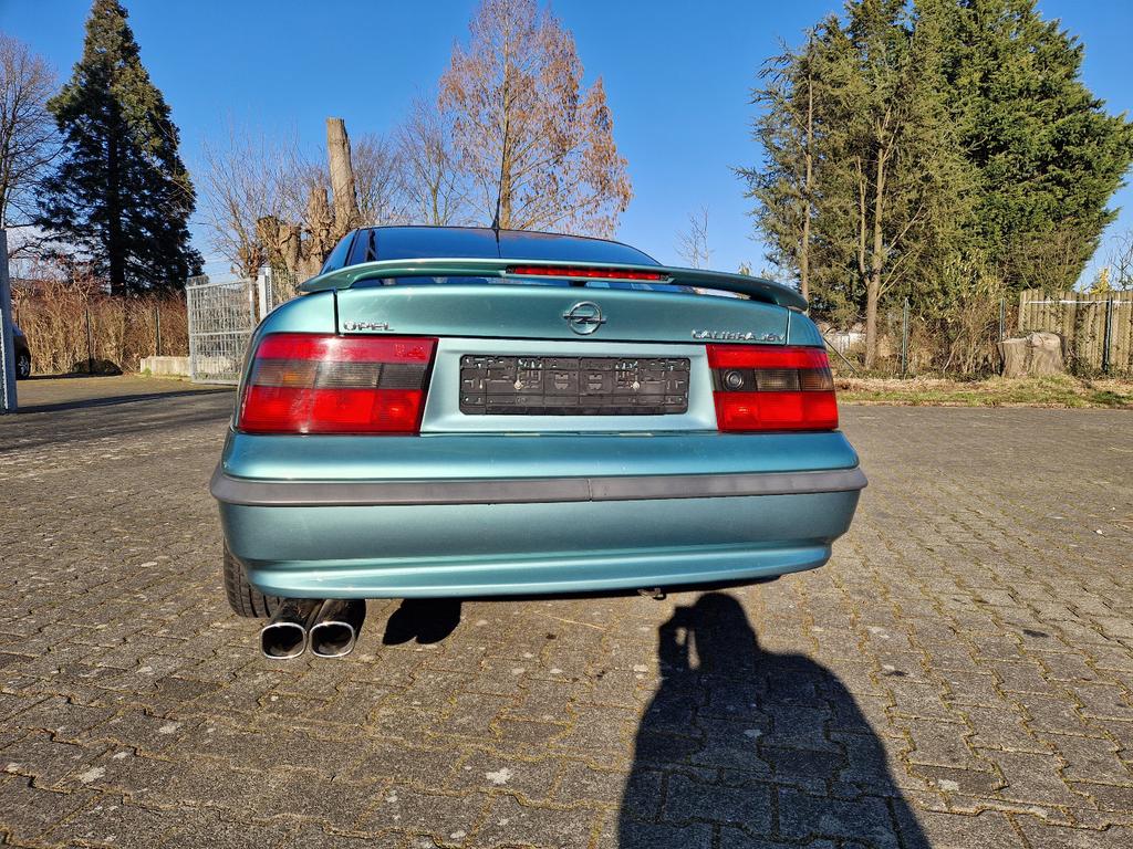 Opel Calibra