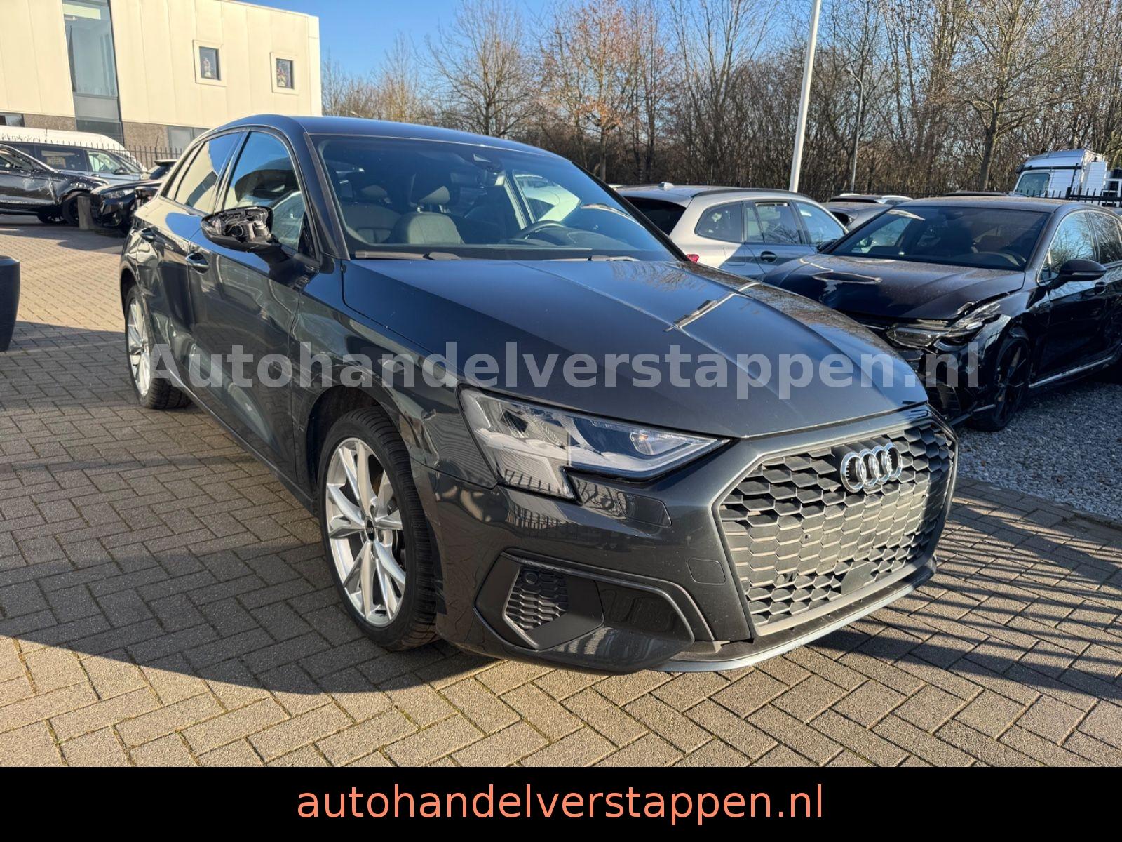 Audi A3 Sportback 30 TFSI Automatik Navi CAM