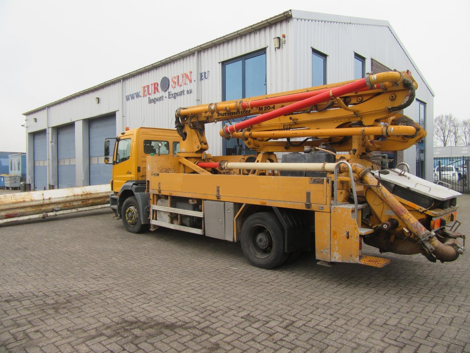 Mercedes-Benz PUTZMEISTER  M20/4  Mercedes 4x2