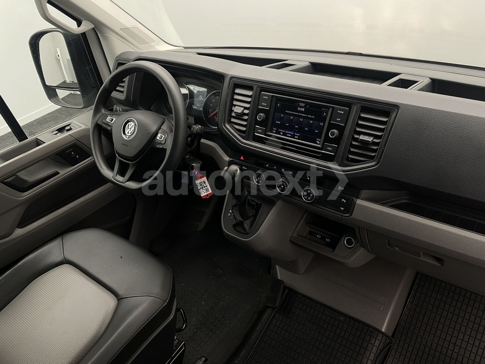 Volkswagen Crafter 35 Automatik *8-SITZE* KAMERA+TEMPOMAT ( imagem 2
