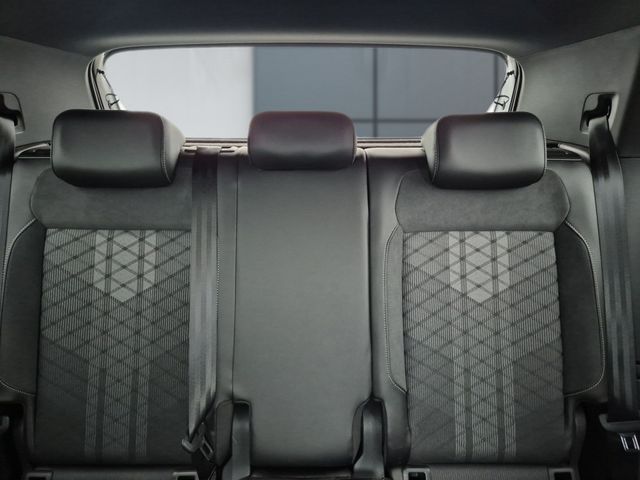 T-Cross 1.0 TSI R-Line *LED*NAVI*DAB*SHZ*PDC*ASS