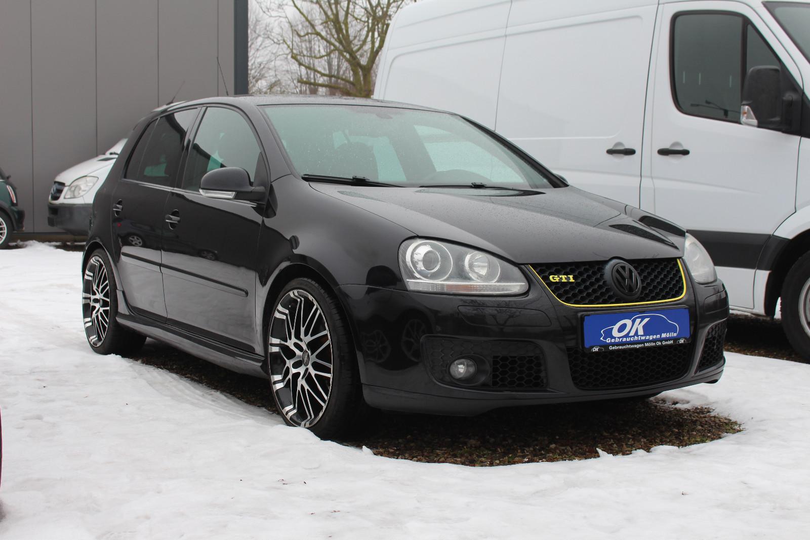 Volkswagen Golf GTI Pirelli*S.Heft*SHZ*Klima*APP*PDC*6 Gang