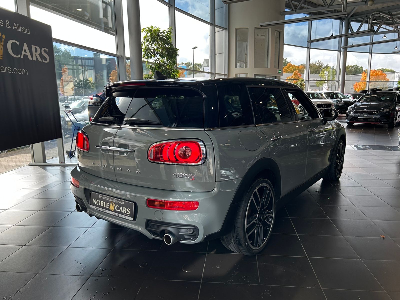 Fahrzeugabbildung MINI Clubman Cooper S LED NAVI ALU