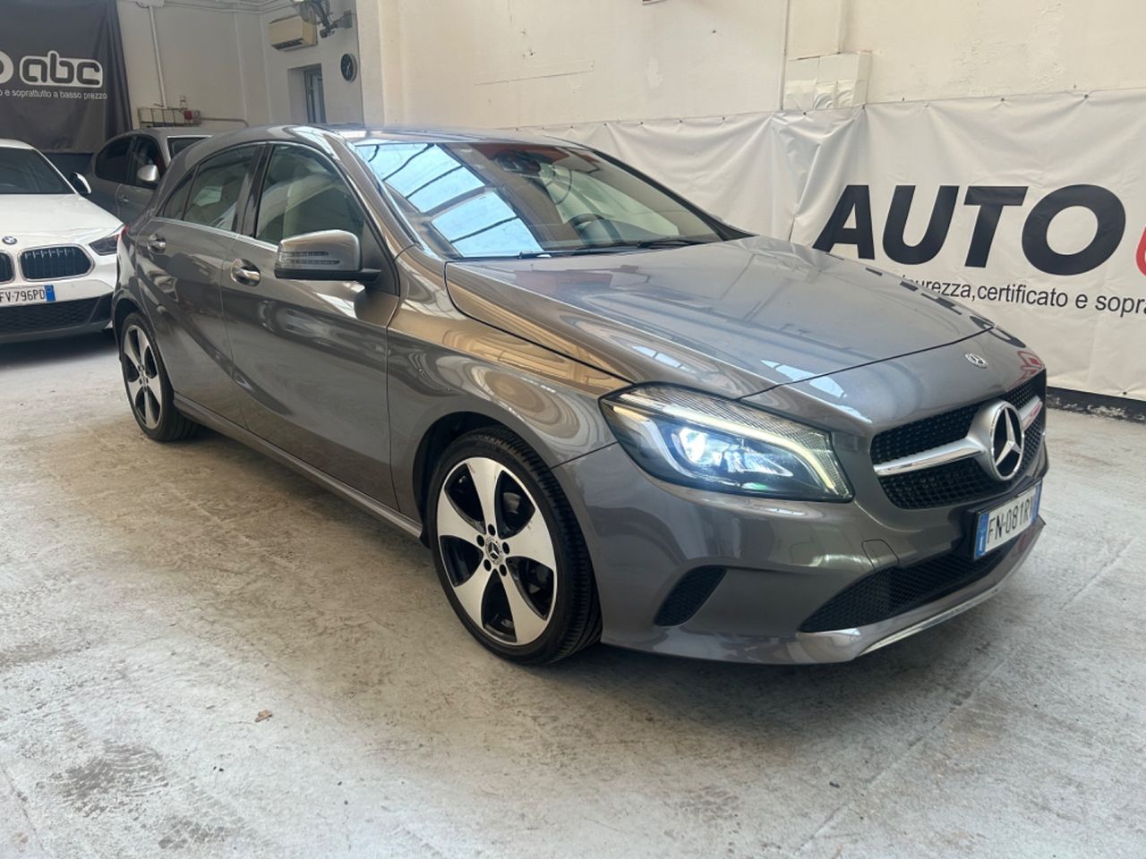 Mercedes A 180 - 1