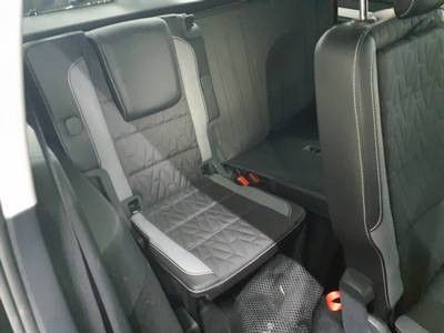 Touran 2.0 TDI DSG GOAL 7 SITZE IQ.LIGHT+AHK+NAV